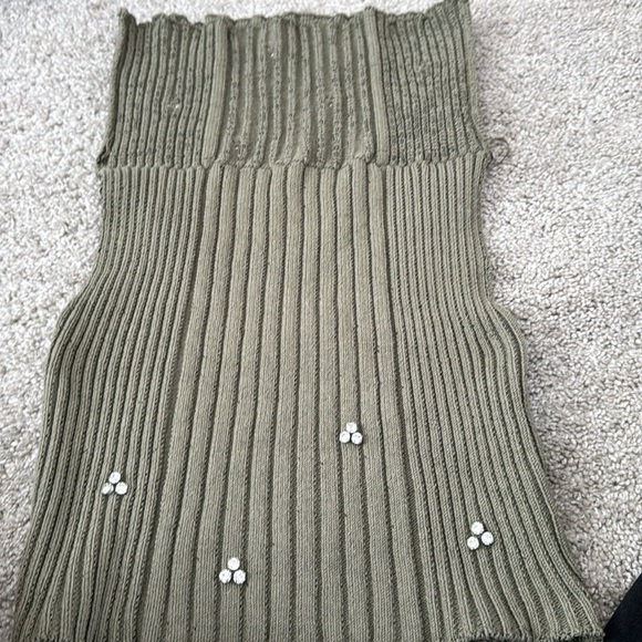 Knit off the shoulder - Picture 7 of 8